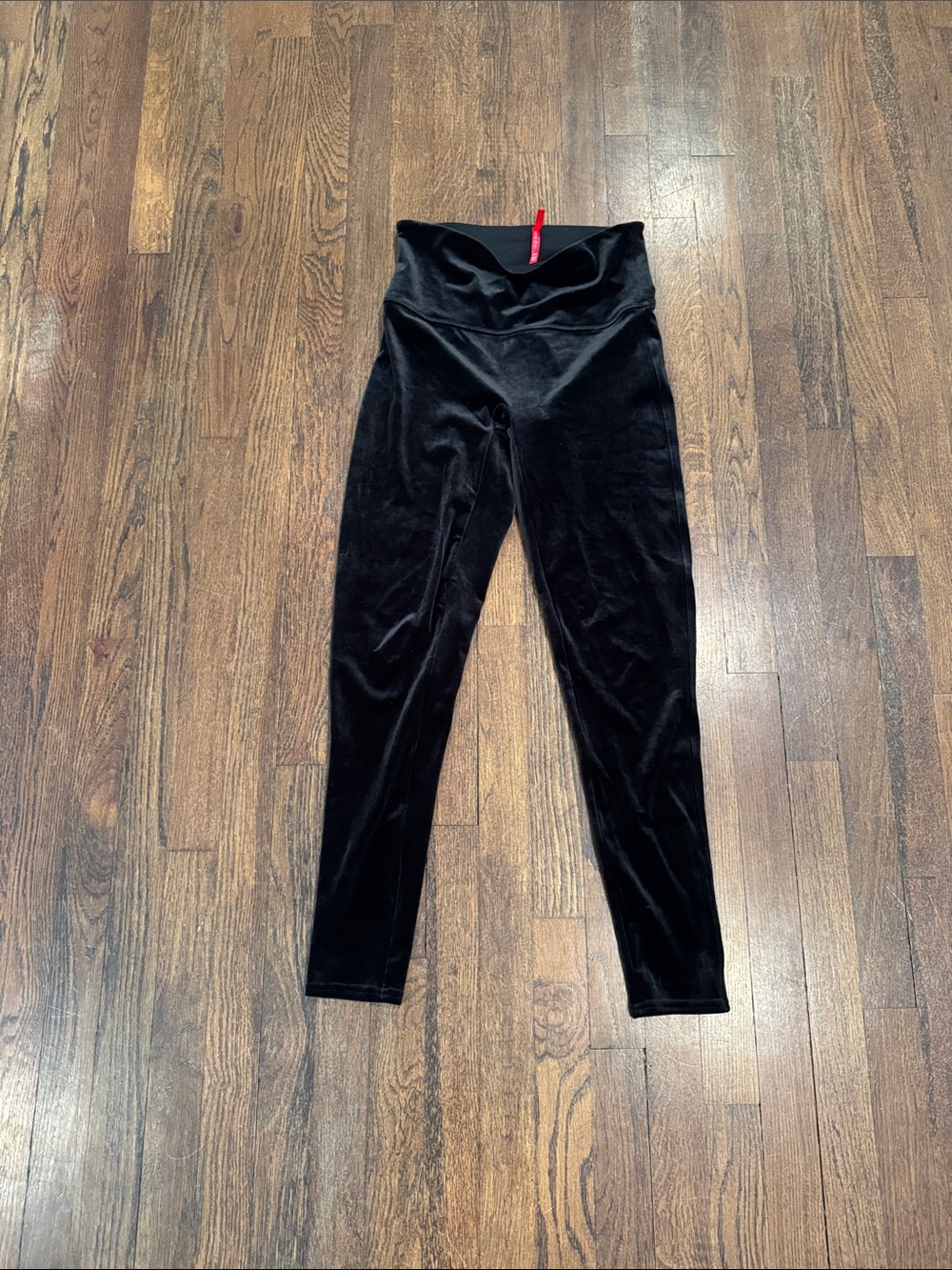 SPANX Black velvet Shaping Leggings with Red Logo Tag